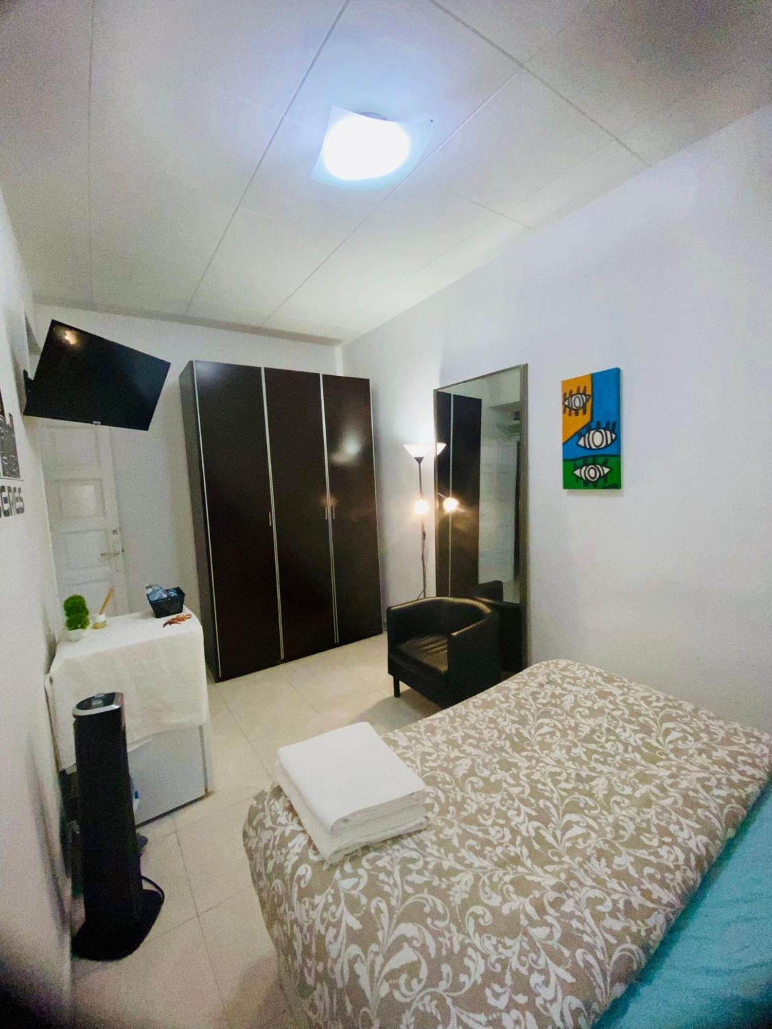 Hotel Habitacion En Centro De Barcelona Exteriér fotografie